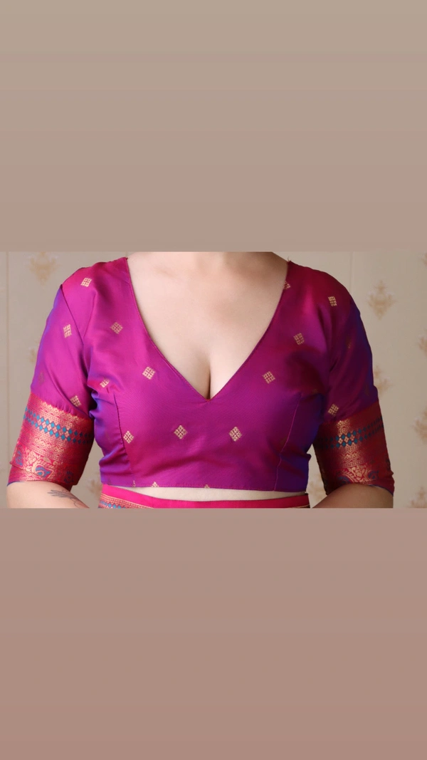 Premium Banarasi Soft Silk Saree with Gold Zari Zigzag Geometric Weaves - FREE, VIOLET
