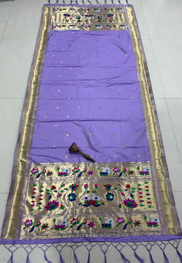Premium Lavender Soft Silk Yeola Paithani Dupatta with Rich Zari Pallu and Peacock Motifs. - 2.5mt, Lavender