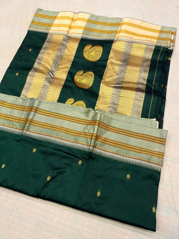 Premium Narayanpeth Handloom Silk Saree with Woven Paisley Pallu - Free, Bottle Green2