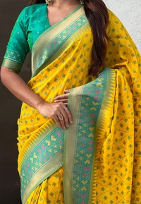 Premium Patola Silk Saree with Meenakari Ikkat Weaves & Bandhani Pallu - FREE, YELLOW