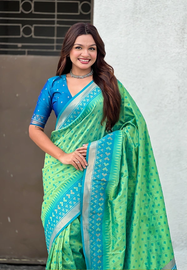 Premium Patola Silk Saree with Meenakari Ikkat Weaves & Bandhani Pallu - FREE, PISTA