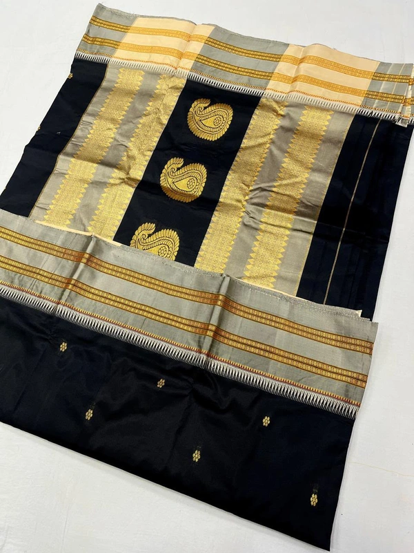 Pure Handloom Narayanpeth Saree with Broad Zari Border Design - Free, Jet Black