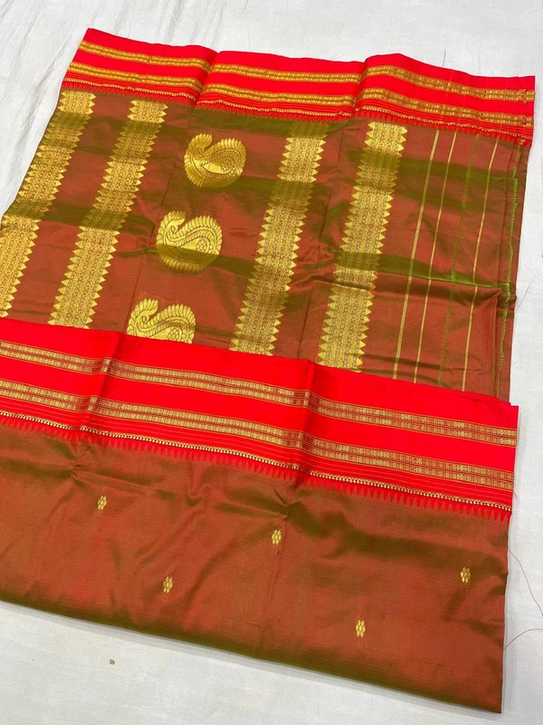 Pure Handloom Narayanpeth Saree with Grand Traditional Pallu - Free, Dhoop-Chhaon double