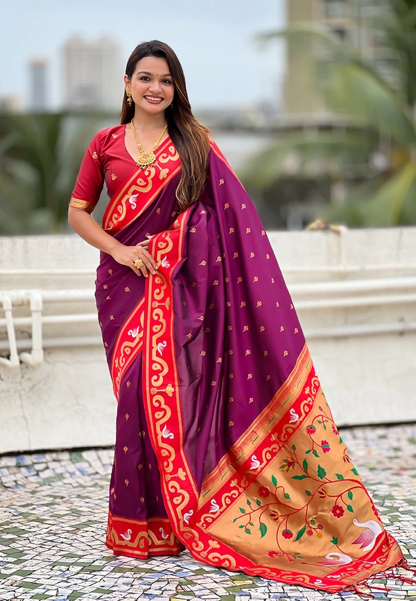 Rajhans Paithani Saree with Gold Zari Swan Motifs & Fancy Meenakari Pallu