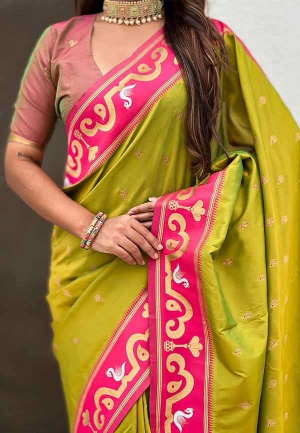 Rajhans Paithani Saree with Gold Zari Swan Motifs & Fancy Meenakari Pallu - FREE, MEHENDI