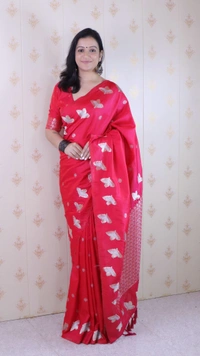 Soft Moonga Silk Saree with Dual Zari Bird Border & Floral Motifs - FREE, PINK