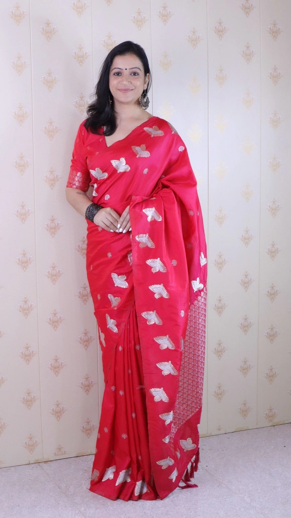 Soft Moonga Silk Saree with Dual Zari Bird Border & Floral Motifs - FREE, PINK