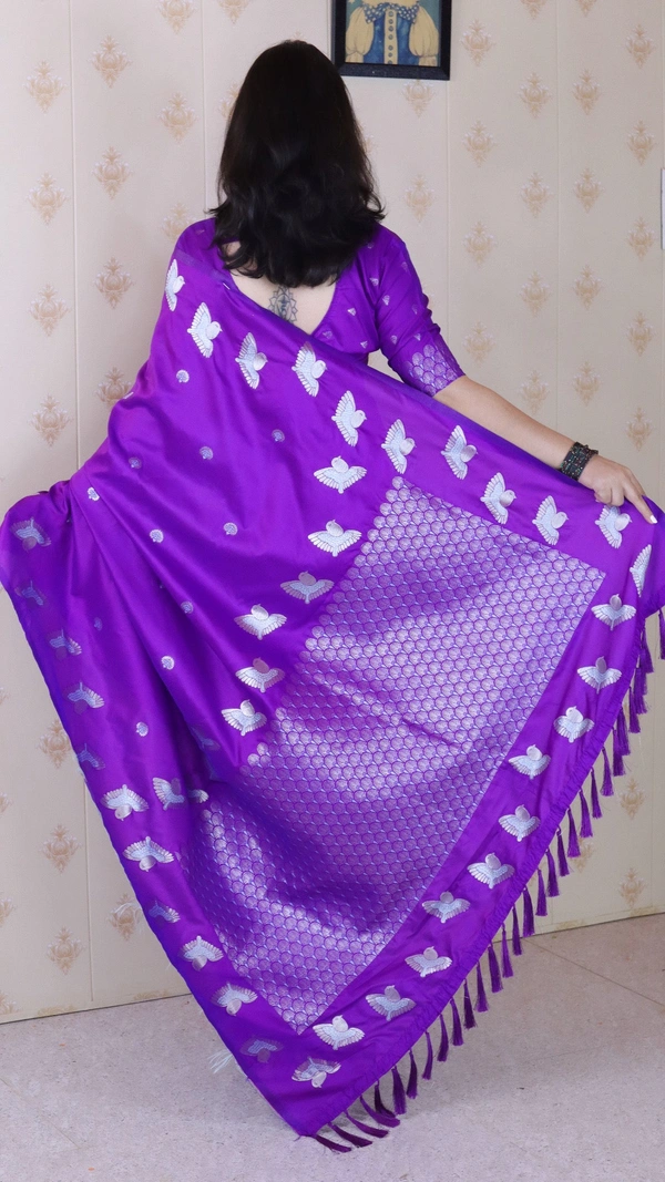 Soft Moonga Silk Saree with Dual Zari Bird Border & Floral Motifs - FREE, PURPLE