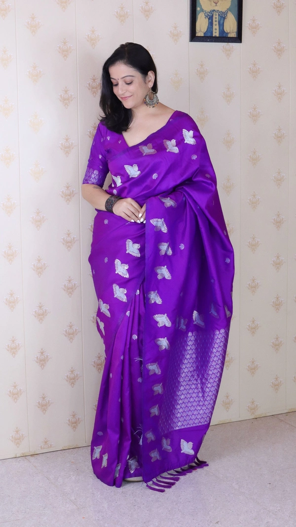 Soft Moonga Silk Saree with Dual Zari Bird Border & Floral Motifs - FREE, PURPLE