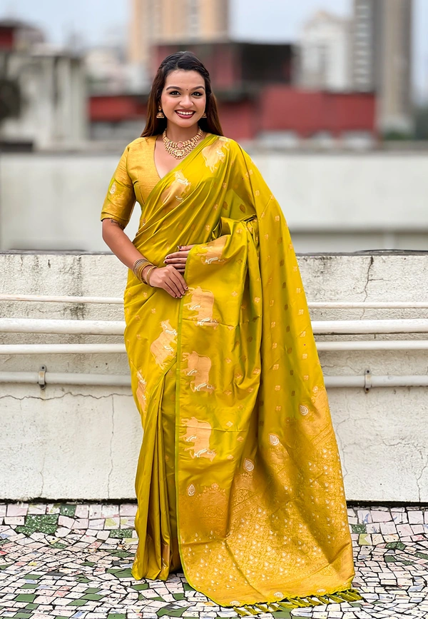 Soft Moonga Silk Saree with Traditional Dual Zari Nandi Border & Butti Blouse