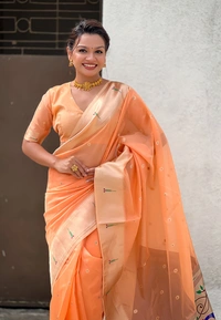Soft Organza Paithani Saree with Meenakari Zari Butti & Rich Pallu - FREE, VAMA-PEACH