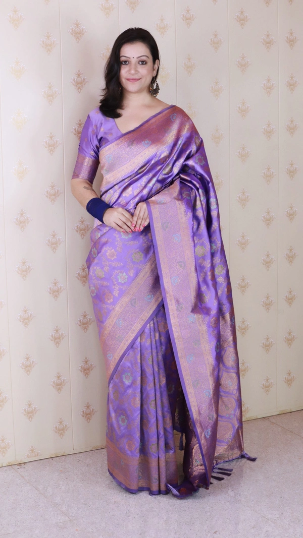 Soft Silk Dusty Saree with Zigzag Motifs & Floral Zari Border