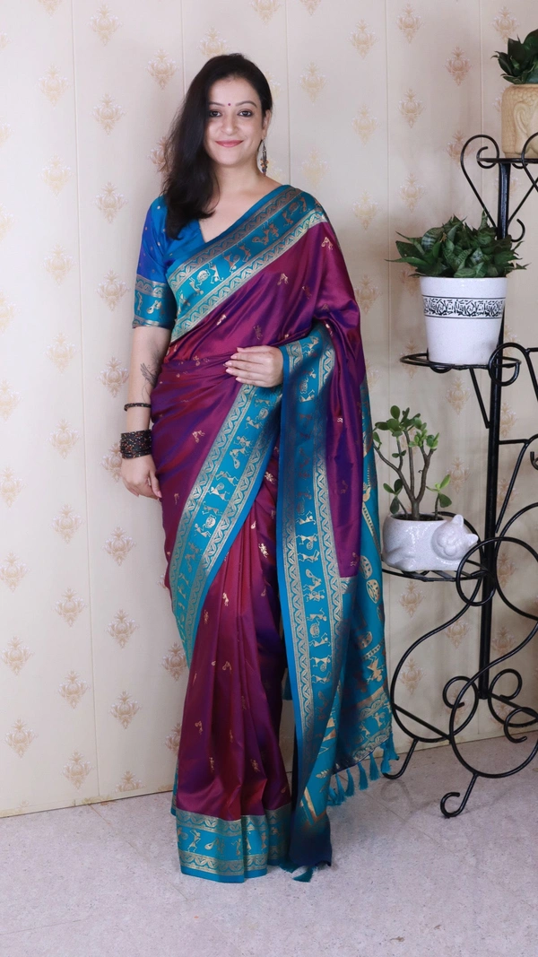 Traditional  Art Soft Silk Saree with Gold Zari Motifs & Contrast Pallu