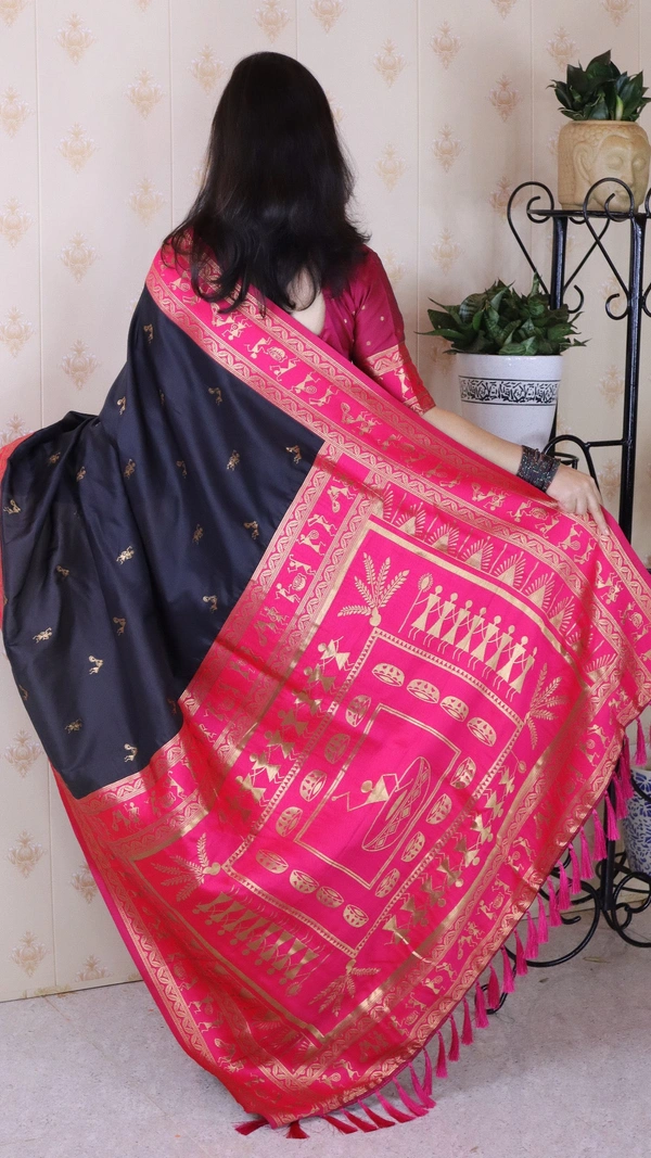 Traditional Art Soft Silk Saree with Gold Zari Motifs & Contrast Pallu - FREE, BLACK