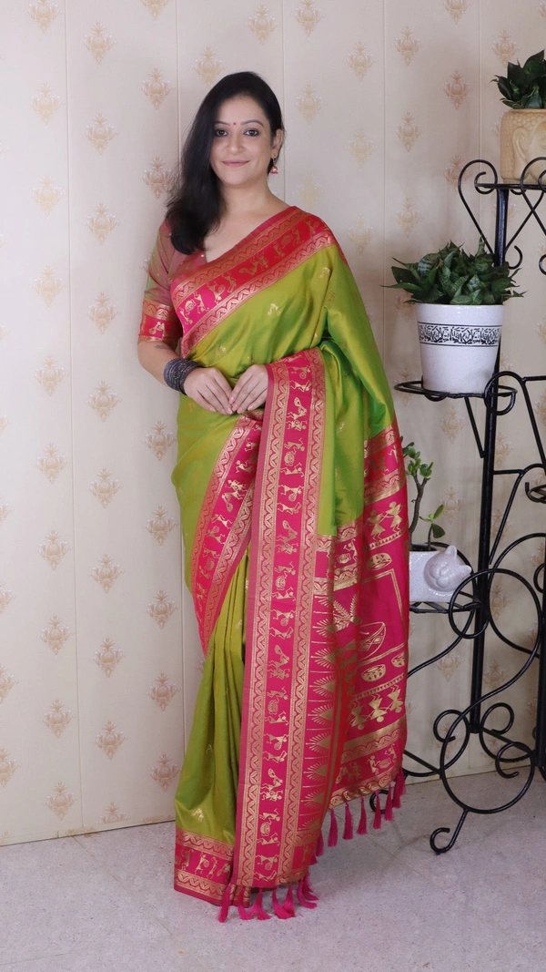 Traditional  Art Soft Silk Saree with Gold Zari Motifs & Contrast Pallu