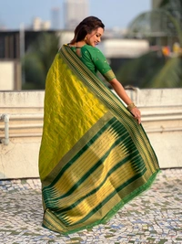 Traditional Chokda Pattern Soft Silk Saree with Gold Zari Checks & Contrast Pallu - FREE, MEHENDI