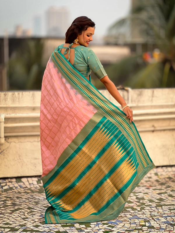Traditional Chokda Pattern Soft Silk Saree with Gold Zari Checks & Contrast Pallu - FREE, BABYPINK