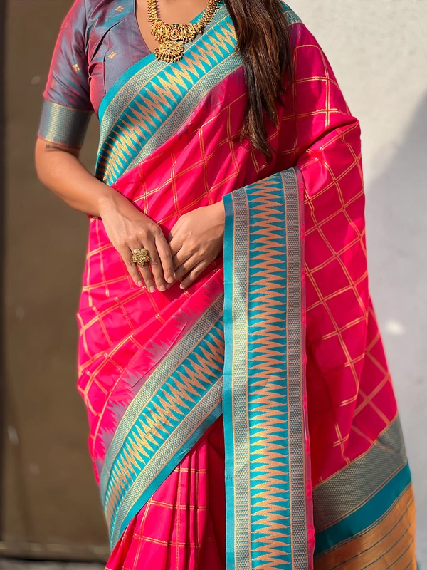 Traditional Chokda Pattern Soft Silk Saree with Gold Zari Checks & Contrast Pallu - FREE, PINK