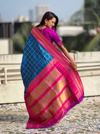 Traditional Chokda Pattern Soft Silk Saree with Gold Zari Checks & Contrast Pallu - FREE, RAMA