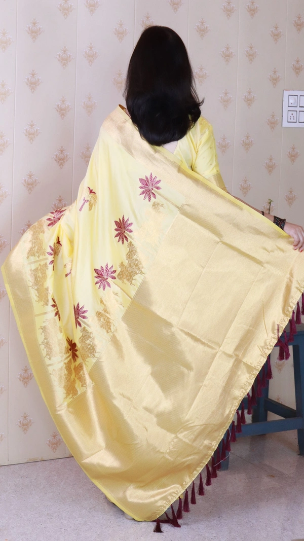 Traditional Pichwai Soft Silk Saree with Kamdhenu Pattern & Zari Border - FREE, LEMON