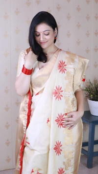 Traditional Pichwai Soft Silk Saree with Kamdhenu Pattern & Zari Border - FREE, CREAM