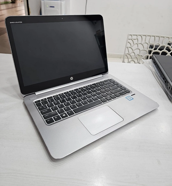 SKU-0225/ CORE I5- 6TH GEN- TOUCH SCREEN- HP ELITE-BOOK 1040 G3 TOUCH- Core I5-6th Gen/ 8GB Ram/ 256 GB SSD Drive / 14.1" FHD Touch Screen/ Win 10 Pro + Adapter