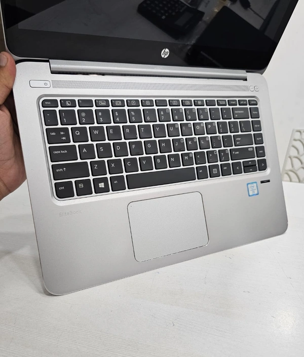 SKU-0225/ CORE I5- 6TH GEN- TOUCH SCREEN- HP ELITE-BOOK 1040 G3 TOUCH- Core I5-6th Gen/ 8GB Ram/ 256 GB SSD Drive / 14.1" FHD Touch Screen/ Win 10 Pro + Adapter