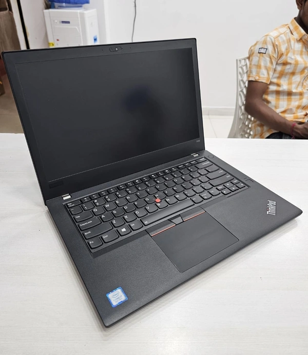 SKU-0024/ CORE I7- 8TH GEN- LENOVO THINKPAD T480- ( Refurbished ) Intel Core i7/ 8GB Ram/ 256 GB SSD Drive/ Screen- 14.1" HD/ Wifi/ Webcam/ Win 10 Pro