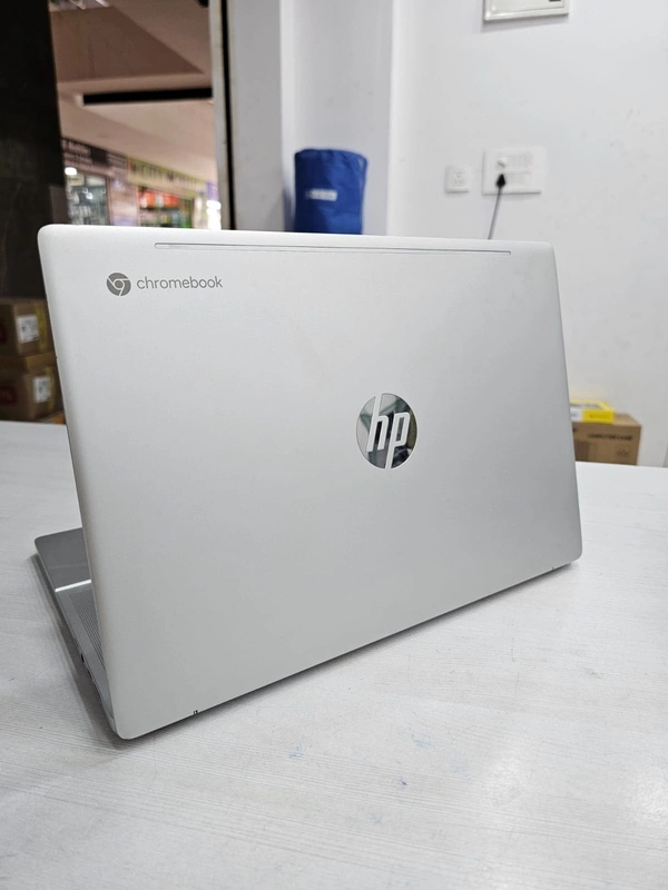 SKU-0228/ CORE I5- 10TH GEN- TOUCH SCREEN- (Renewed) HP Chromebook C640 10th Gen Intel Core i5 Thin & Light FHD Laptop (8 GB DDR4 RAM/64 GB eMMC SSD/14" (35.6 cm) FHD/Chrome OS/WiFi/Bluetooth/Webcam/Intel Graphics)