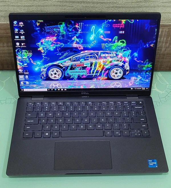 SKU-0267/ Core i5/ Dell 5490 / HD 14.1FHD Inch (Refurbished) Business Laptop Notebook PC (Intel Core i5-8300U/ 8GB Ram/ 256GB SSD/ Wifi/ Webcam/ Slim/ Win 10 Pro+ Ms Office / Adapter