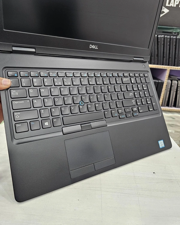 SKU-0452/ CORE I7/ DELL PRECISION 3530 / 4 GB NVIDIA GRAPHICS / Business Series Laptop/ (CORE I7/ 8GB/ 256GB SSD/ HD Webcam/15.6'' HD LED / Win 10/11 Pro Installed + MS Office/ Adapter/ (Refurbished)