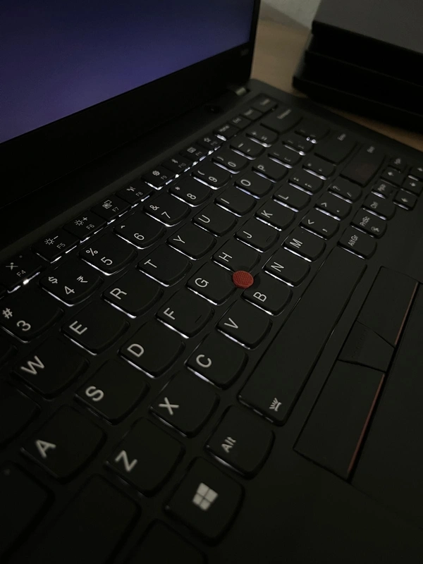 SKU-0505/ Lenovo ThinkPad T480/ 8th Gen- Intel Core i7 Processor / Thin & Light FHD (8 GB DDR4 RAM/256 GB SSD/14" (35.6 cm) FHD/Windows 10/MS Office/WiFi/Bluetooth 4.1/Webcam/Intel Graphics) Import New Condition( Refurb ...)