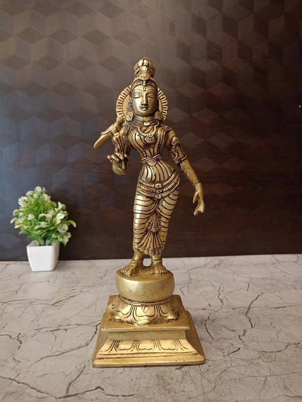 DecorsOne Brass Meenakshi Amman Idol 12″