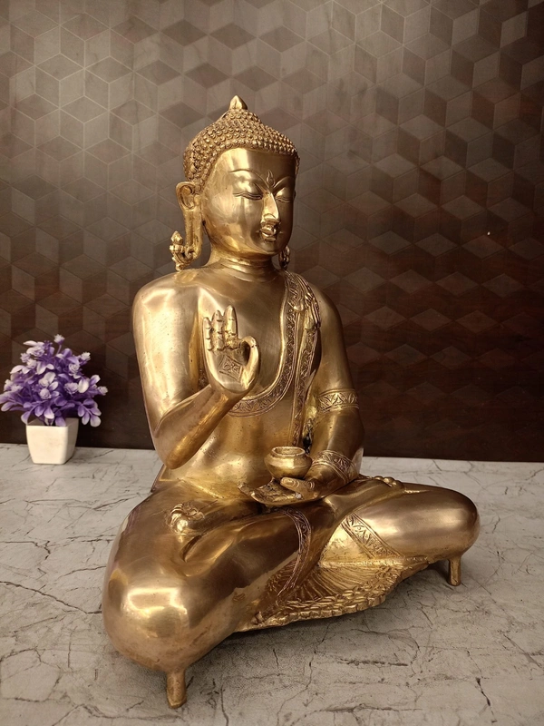 DecorsOne Brass Buddha Statue For Home Decor 15″