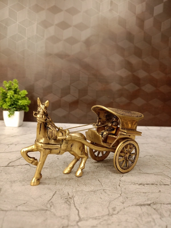 DecorsOne Brass Horse Cart Idol- 3.5″