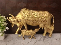 DecorsOne Brass Cow And Calf Wall Mount 8″
