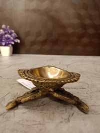 DecorsOne Brass Agal Diya Designer Base 2"