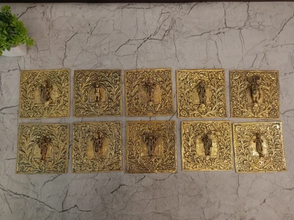 DecorsOne Brass Fine Art Dhasavatharam Wall Plate 4"