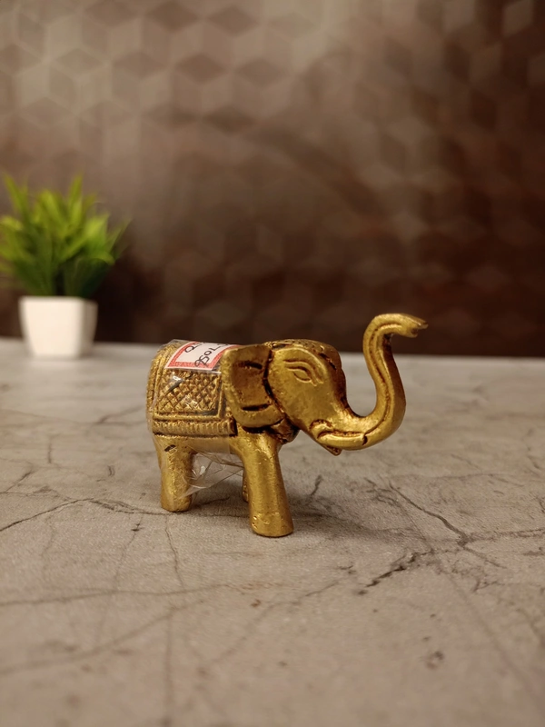 DecorsOne Brass Elephant Small Idol- 2″