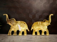 DecorsOne Brass Elephant Wall Mount Pair - 8"