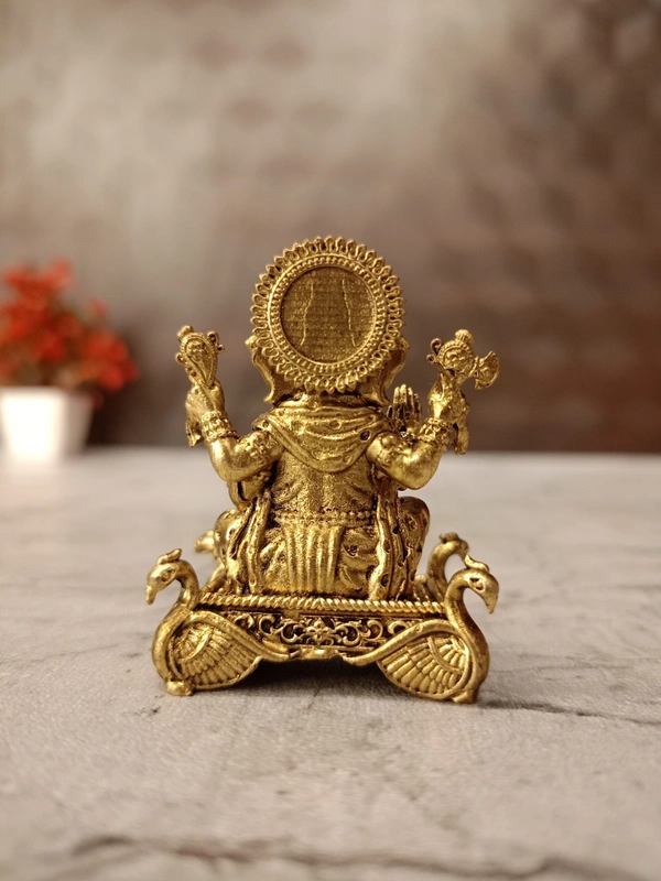 DecorsOne Brass Fine art Ganesha Idol 2″