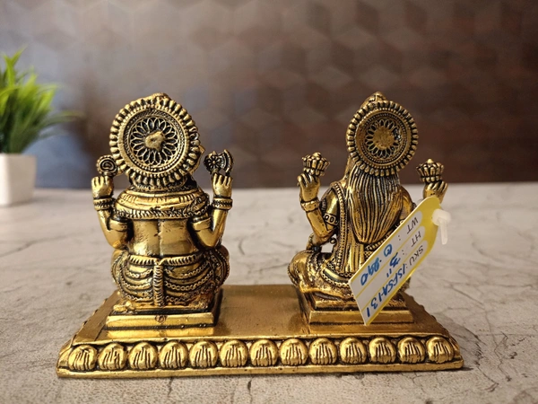 Brass Fine Art Lakshmi Ganesha On Rectangle Base
