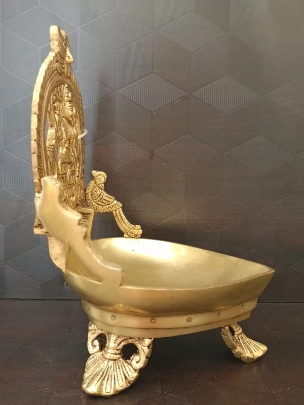 DecorsOne Brass Gajalakshmi vilakku 9″