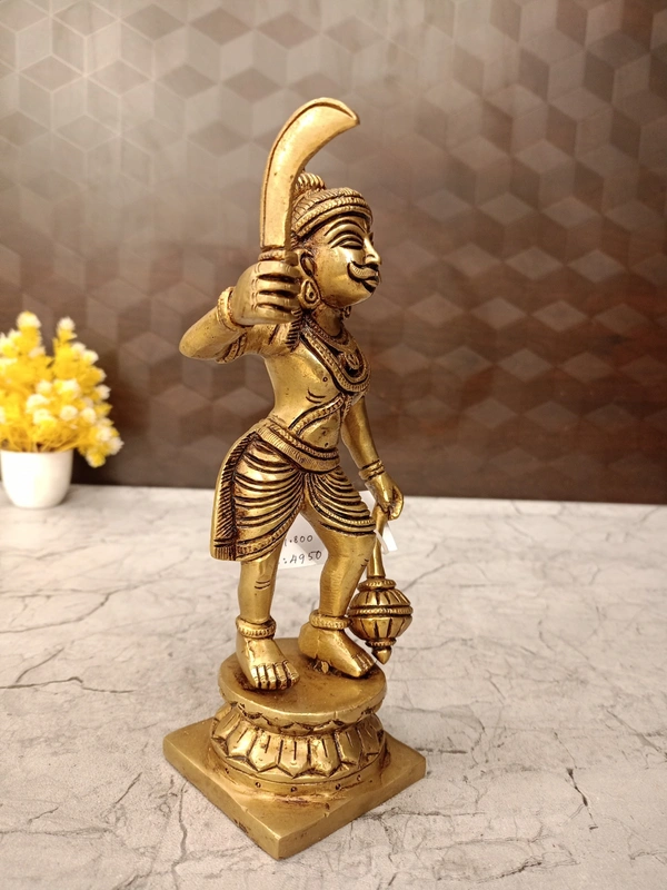 DecorsOne Brass Karuparayan Big Idol 9”
