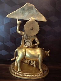 Buy Brass Krishna Idol with Goverdhan mountain