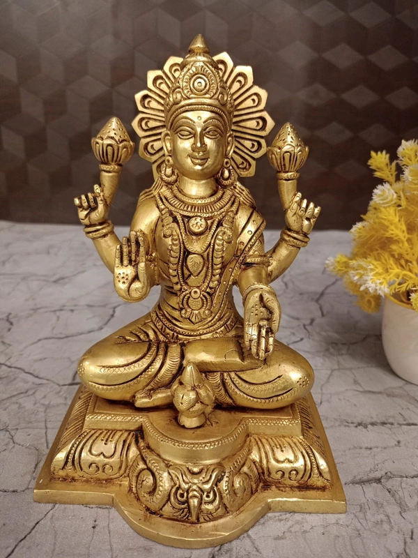 Brass Lakshmi Idol With Kalasam