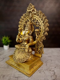 DecorsOne Brass Lakshmi Idol With Well Design Arch 16.5"