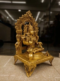 DecorsOne Brass Lakshmi Arch Idol 18"
