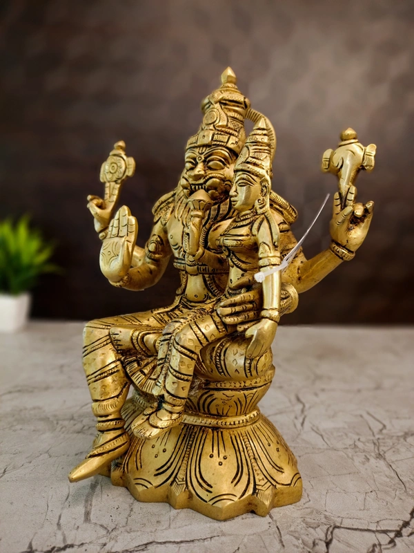DecorsOne Brass Lakshmi Narashimar Idol 9.5"