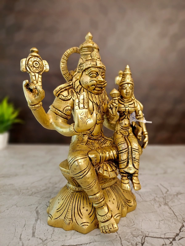DecorsOne Brass Lakshmi Narashimar Idol 9.5"